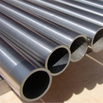 İyi bir fiyat. Otomatik Kaynaklı Paslanmaz Çelik Boru A312 316L 4500mm Gaz İçin Parlak Görünüm çevrimiçi
