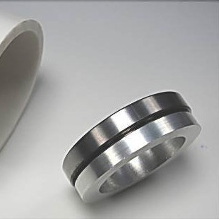 İyi bir fiyat. SAE52100 / GCr15 /100Cr6 /SUJ2 RULMAN ÇELİK BORU Rulman Dikişsiz Karbon Çelik Boru Sığ Dekarbürize Yüzey çevrimiçi