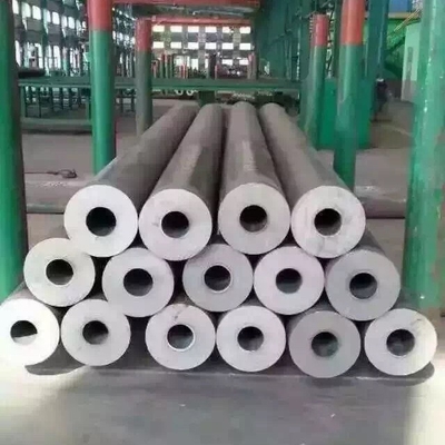 ASTM A178 SA210 Kimya Endüstrisi İçin Vernikli Dikişsiz Çelik Borular