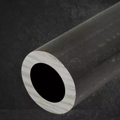 SCH 40 Dikişsiz Karbon Çelik Kazan Borusu Siyah Makine Parçası 300mm İçin