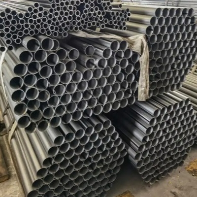 İçi Boş Bölüm Dikişsiz Karbon Çelik Boru A106 A335 API 5l 3
