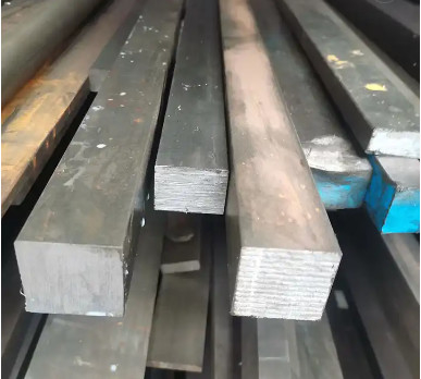 İyi bir fiyat. 1.5 ”Q690D Sert Endüstriyel İçin Cilalı Katı Karbon Çelik Kare Çubuk çevrimiçi