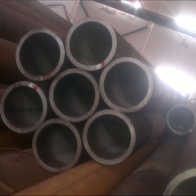 42CrMo4 Soğuk Haddelenmiş Dikişsiz Alaşımlı Çelik Honlanmış Boru Rulman Borusu İçin