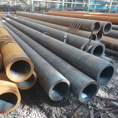 İyi bir fiyat. Eğimli T9 T11 T12 T91 T92 Superheater için dikişsiz alaşım çelik boru 25000mm uzunluğu sıcak haddelenmiş çevrimiçi