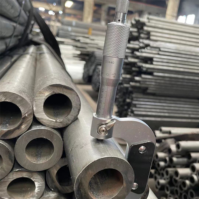 Metal A36 Düşük Karbonlu Yuvarlak Galvanizli Dikişsiz Çelik Boru Borusu