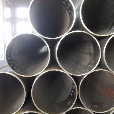 ASTM A213 Sınıf T11 T12 T13 8 İnç Sch 40 Dikişsiz Alaşımlı Çelik Boru